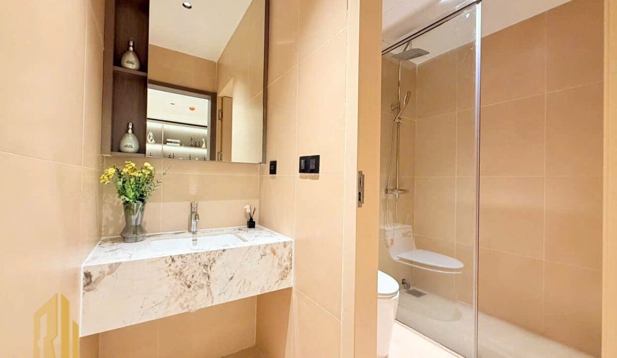 z6925238339741_517eae33152560a51203995033cec1a6