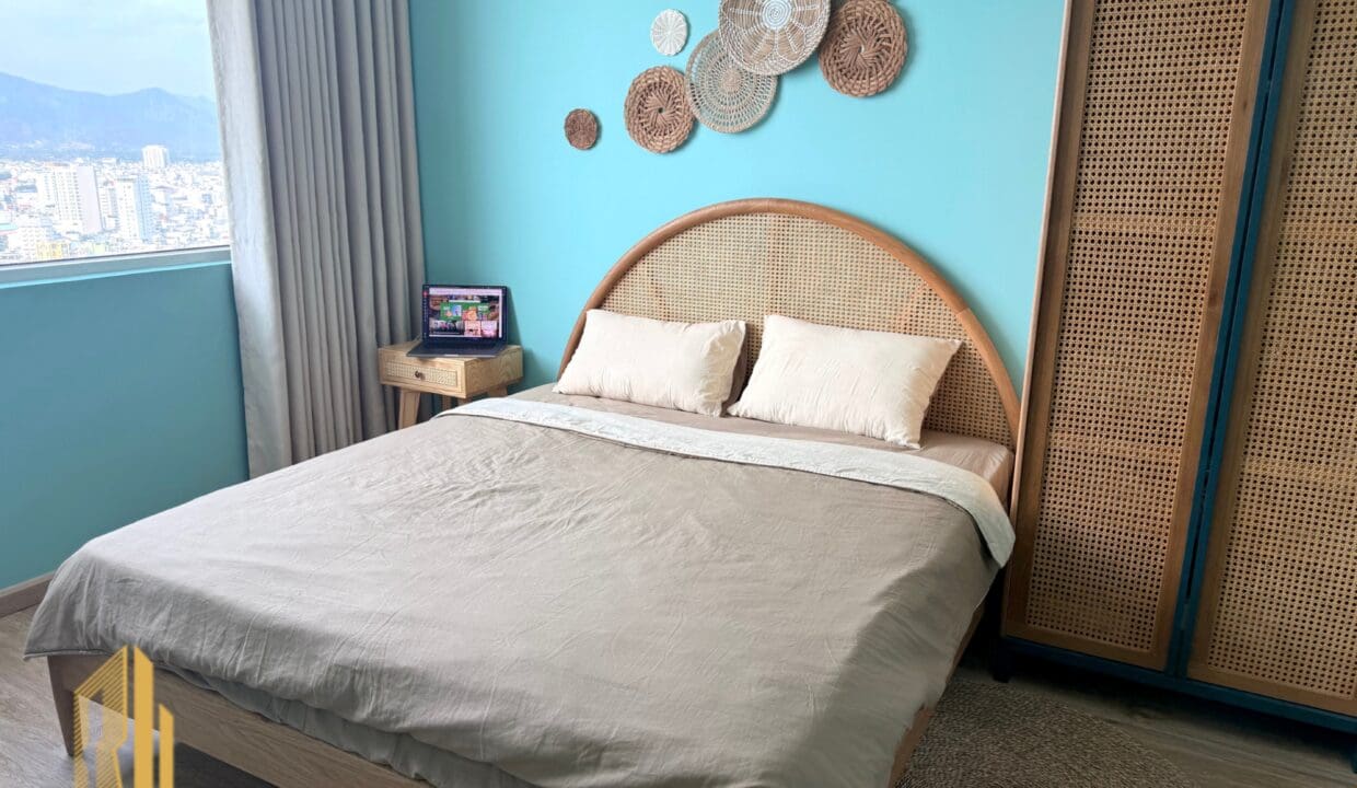 z6950254010247_17f42b69b83c2e9ca909ba22c635432a