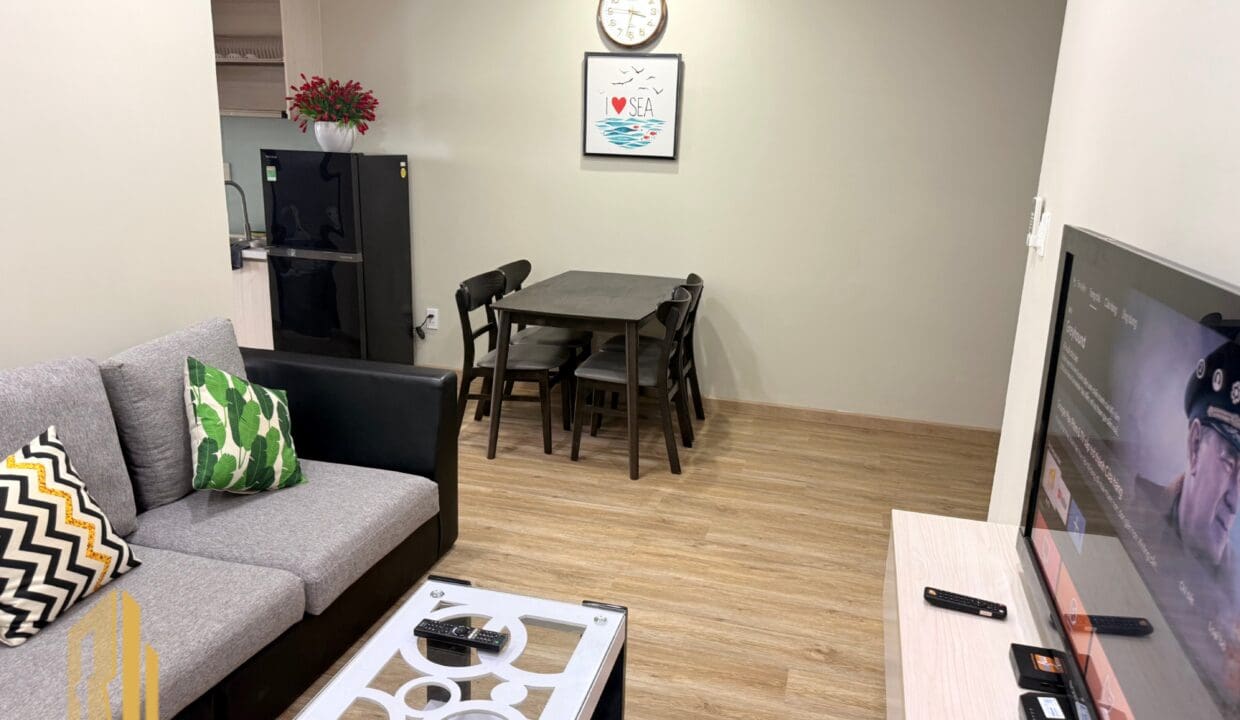 z6950302913429_7ee7895077b4f2a2ef63f386b6d3a982