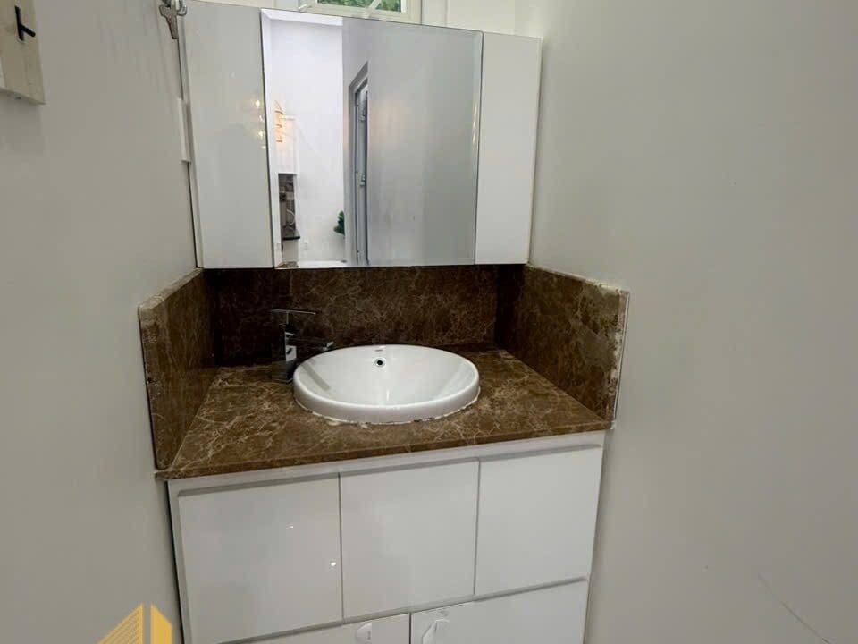 z6952954535625_a86693892cf4f533ac2af375c5092e5a