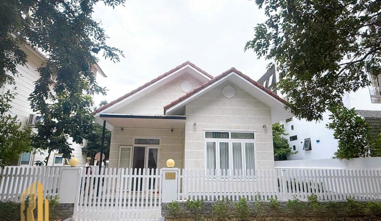 z6952954603064_82d89a0fa7a5e5d5afd0f170fbc27559