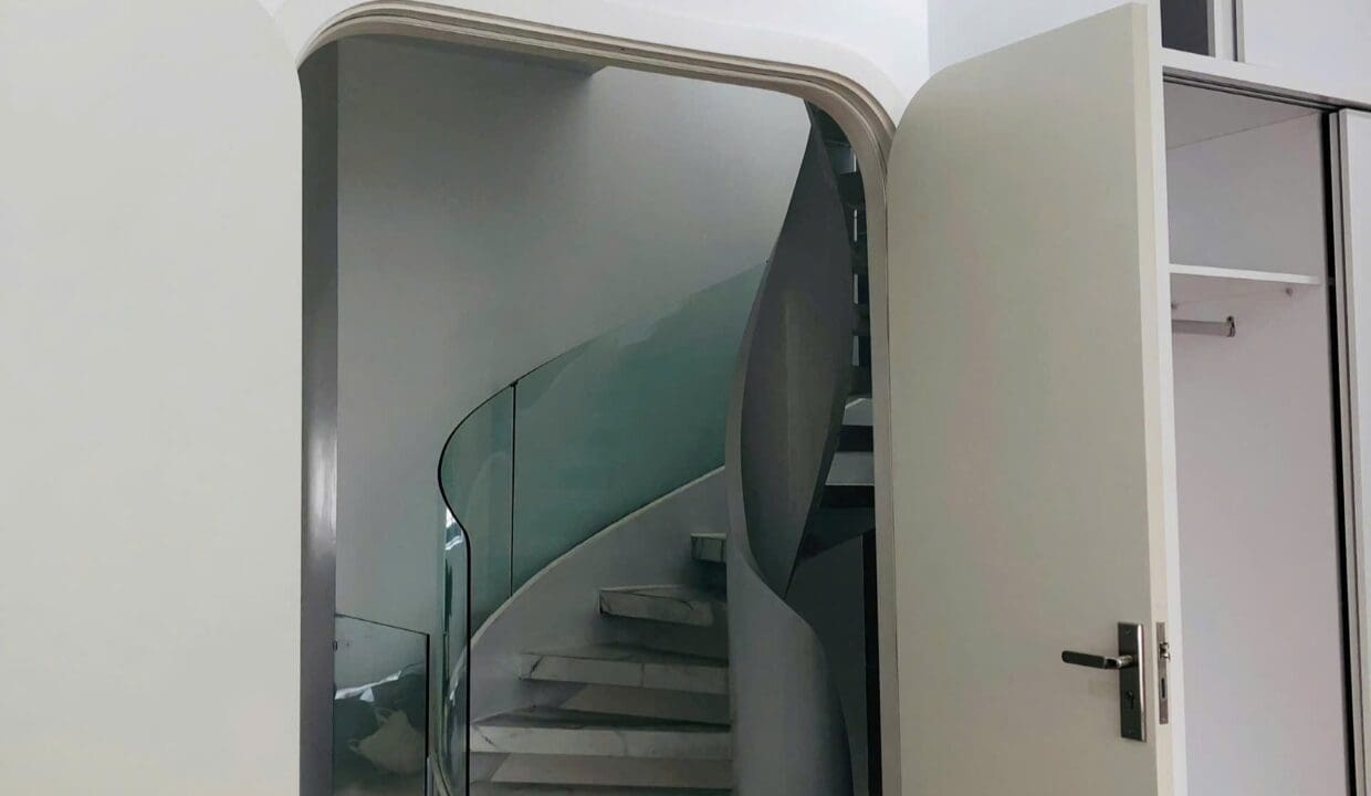 z7002842785374_1e242970cdfff2d59dcf49233059fd36