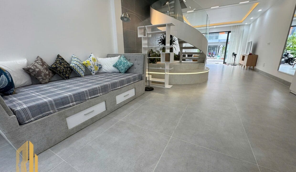 z7208754759625_b747b9a59cc5217417f6c17d6524ba53