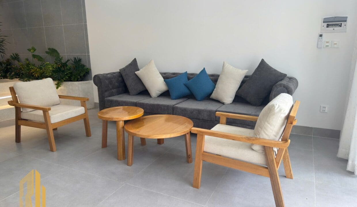 z7208754759950_6b55c7e89031c06264a0be2a7030da50