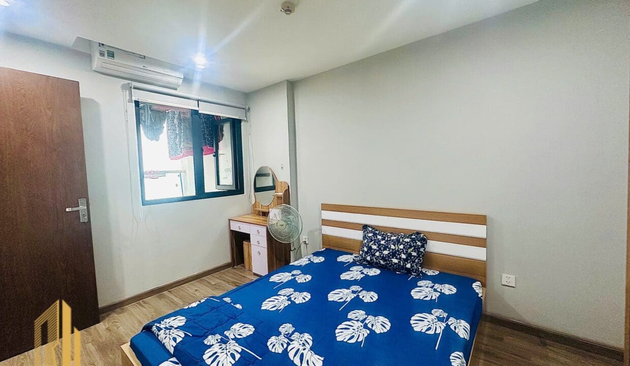 z6988335200563_50696455c519c029c4492e681e769fbd