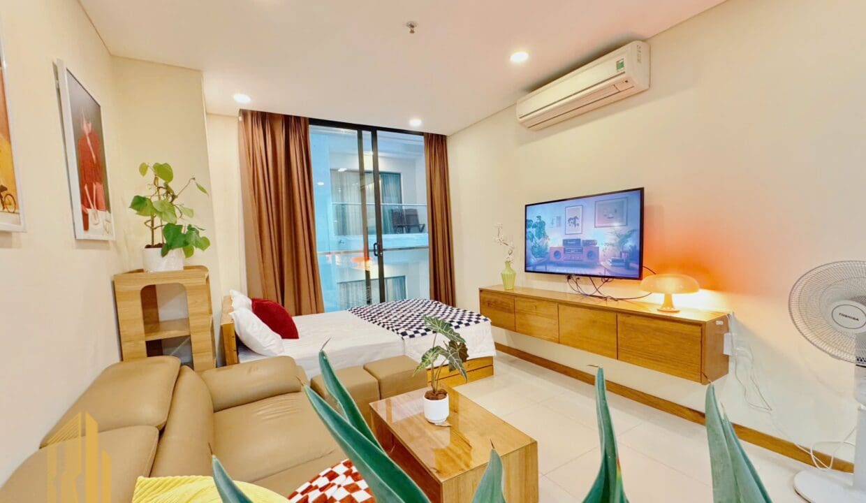 z6989174239037_25c6c590cbed90522afc6fa654342624