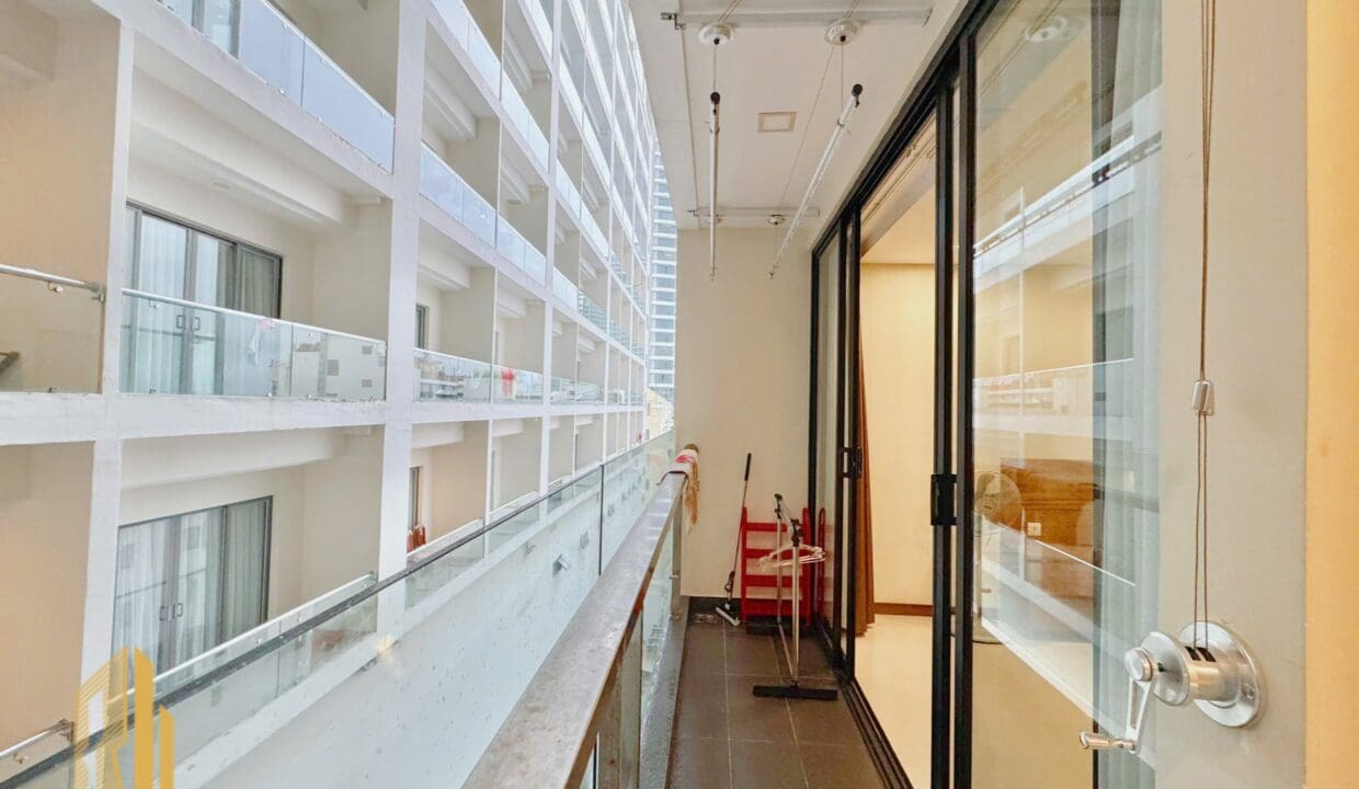 z6989174257448_11fc1cf79f5149abd42ce71490e13c63