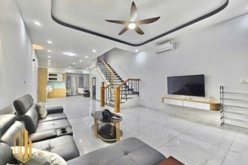 gold coast building – side coast sea view studio for sale – s052