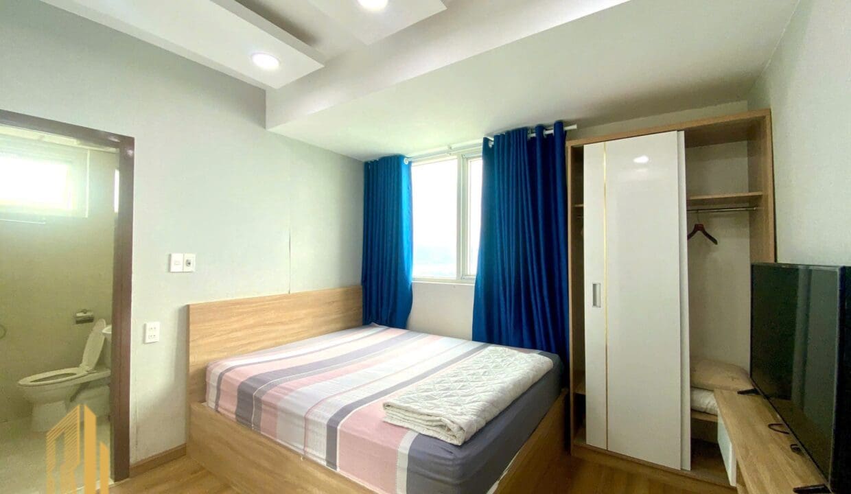 z7017563601304_6240cd80a6fa1d69257a2e912db7652f