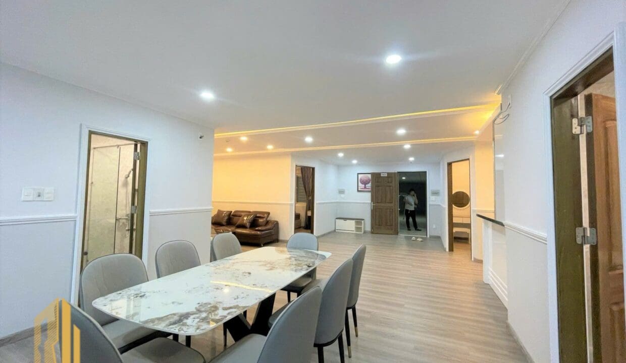 z7017564217277_10c2996df0281d8466e364e58a2e1242