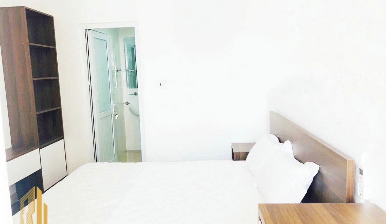 z7057967870441_7eaf9564c86304f198e4ff70d43e8d8e