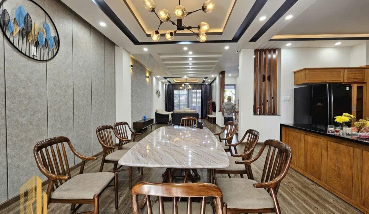 z7087797574636_4b7548c5203c5a9dd4a7dd2f2e507215