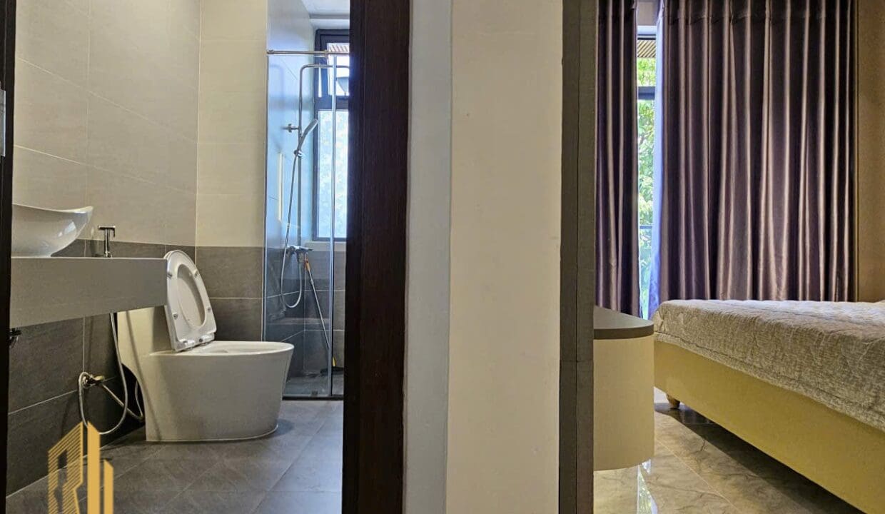 z7104766524680_4d9997459ee5d57a3ab722cd7784afac