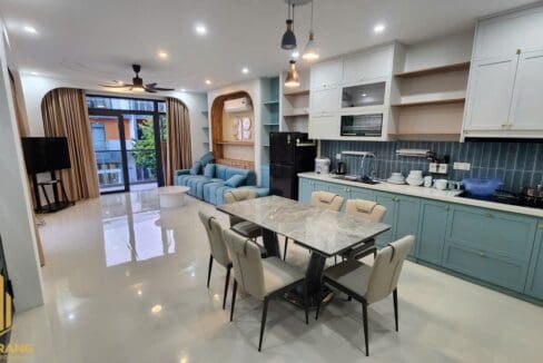 gold coast –city view studio apartment for sale in the center- s061