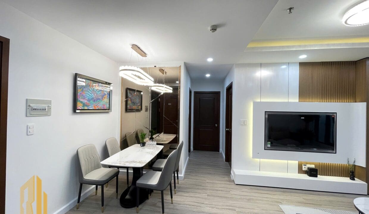 z7147005543146_9b732916220147885a9094c041b0072b