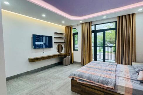 gold coast –city view studio apartment for sale in the center- s061