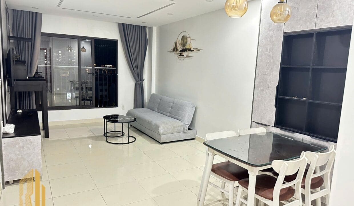 z7201279166310_44796d5fc07393075d5381677313729f