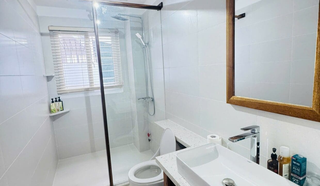 z7213218802443_18eda81cecd604671c3b2c3b14d82284