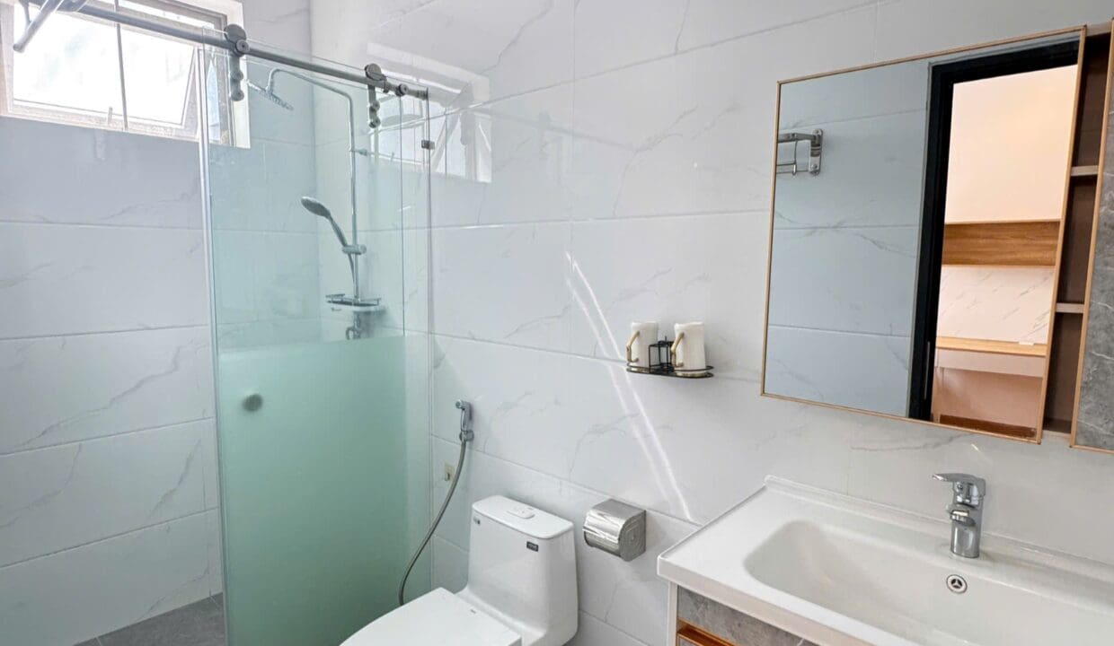 z7238049648362_246fa80aca81cf000fa2761dd1736e78