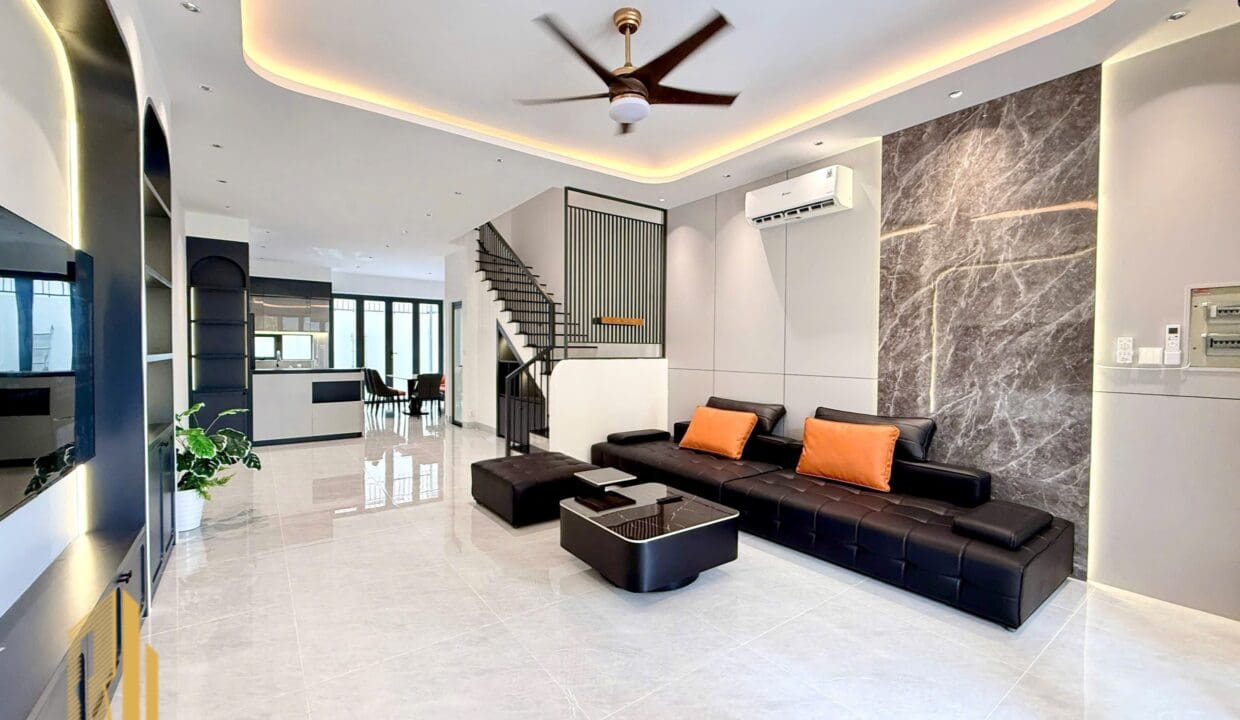 z7238225364660_48f28f6e7c7ea9668274fbf0b81ad0c1