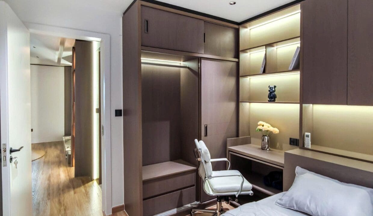 z7267857552989_ddc416f64327e4caa66259f488bc6b8d