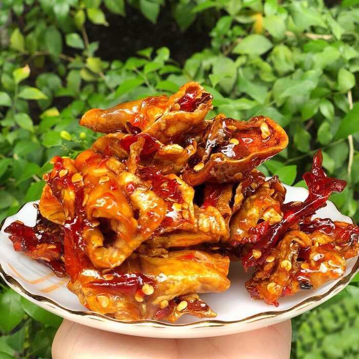 Dried Seafood & Squid with Tamarind (Muc Rim Me)