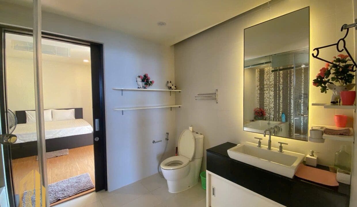 z7281149950367_f54b9a39e56318ec2305d267973a131b