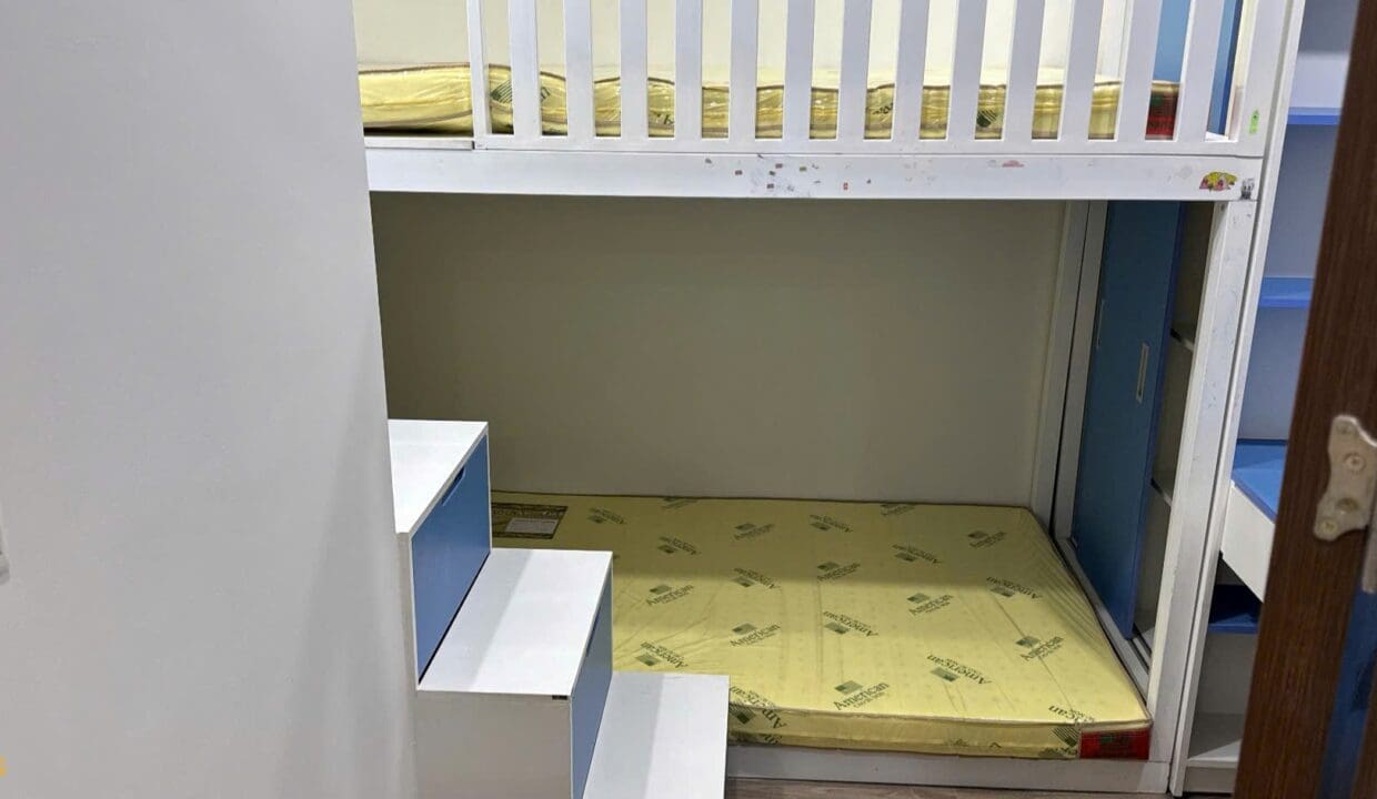 z7311711571712_c6e074943140463207462d1190091a96