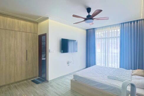 gold coast building – side coast sea view studio for sale – s052