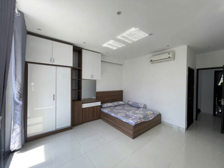 Сдаётся квартира, 1 спальня, 40 м², Vĩnh Thái
