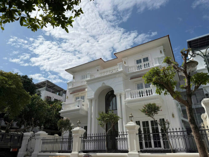 Brand-New Villa for Rent in the Exclusive V1 Compound – VCN Phuoc Hai Urban Area – V086