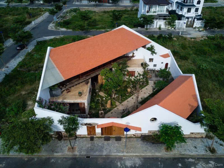 Сдаётся дом, 4 спальни, 264 м², Vĩnh Nguyên