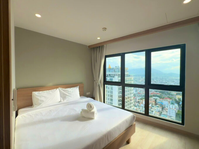 Gold Coast – 2 Bedroom Apartment for rent a side city View in Gold Coast – A1309