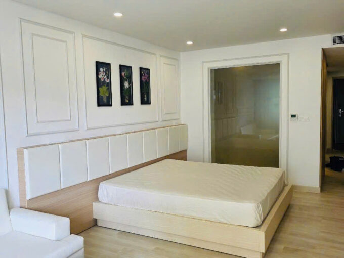 Gold Coast – Nice Studio with Side Sea view for Rent in Tourist area – A1355